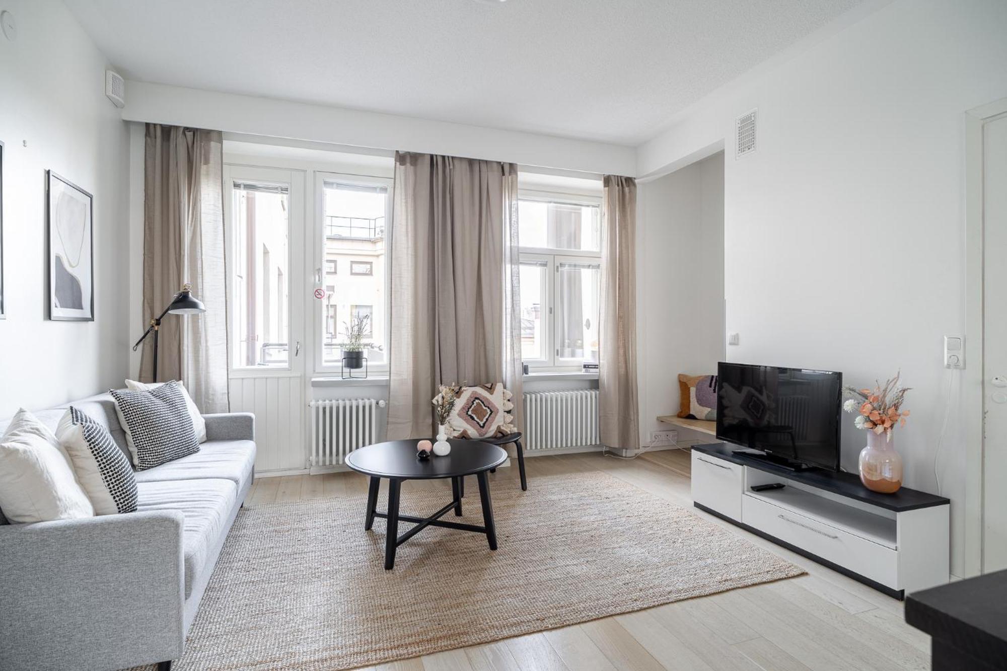 "Penthouse" - Renovated 1Br Apt With Sauna & 60M2 Private Terrace, Hosted By 2Ndhomes Tampere Buitenkant foto
